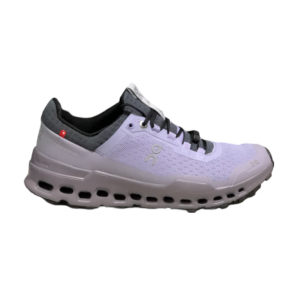 Los zapatos Cloudultra Hurricane vienen con suela estable y espuma Helion para ofrecer una excelente experiencia en el terreno del Reino Unido.
