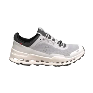En las zapatillas Cloudultra Lavender Pinocchio, las zapatillas de trail running con Helion y CloudTec ofrecen un gran rendimiento para correr todo terreno en el Reino Unido.