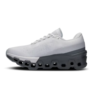 Las zapatillas On Cloud Monster Frost Rock ofrecen la máxima amortiguación y soporte en largas sesiones de carrera.