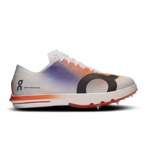 Los zapatos de golf On Cloud White Flame Spike de Citius ofrecen clavos livianos con Cloudtec y helion para mejorar el juego de golf.