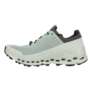 En Cloudultra Grey Cloud Shoes, las zapatillas de trail running adecuadas con soporte Helion y CloudTec.